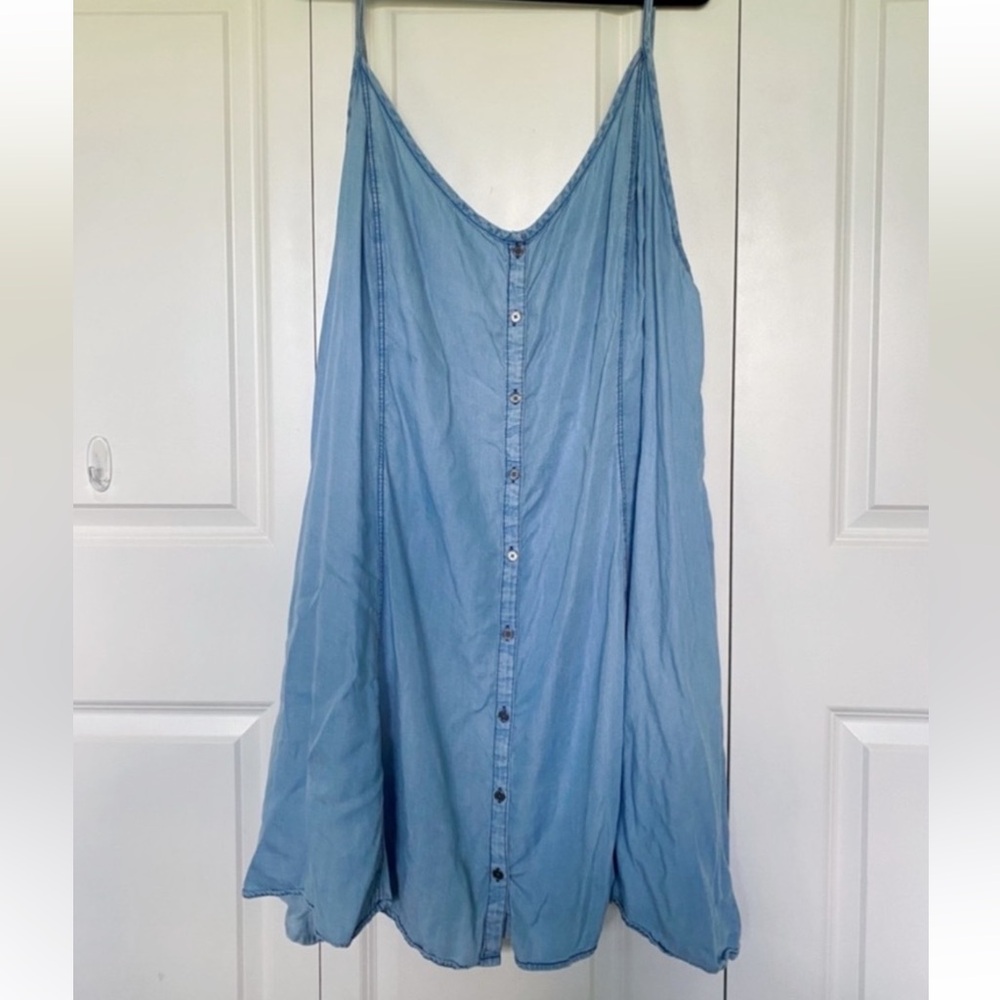 Torrid (6x/30) Denim Button Cami Dress